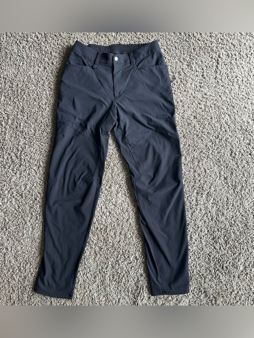 Lululemon Classic Fit Hiking Pants Mens 30x30 Black Cargo Stretch Elastic Waist